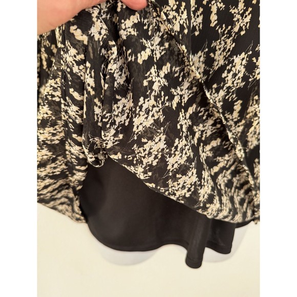 Kaileigh women black Tan Floral Short Sleeve Blouse Keyhole Neck Office Career M - Picture 3 of 8